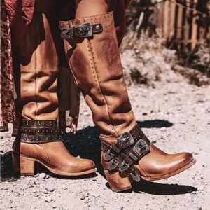 Freebird by Steve Anthropologie Tan Leather Heeled Boots sz 8 new in box